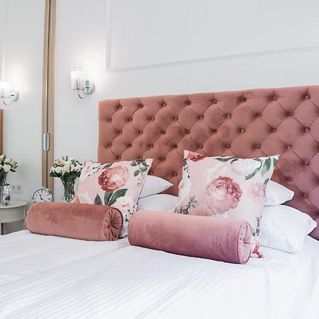 Warsaw Seasons By Alluxe Boutique Apartments エクステリア 写真