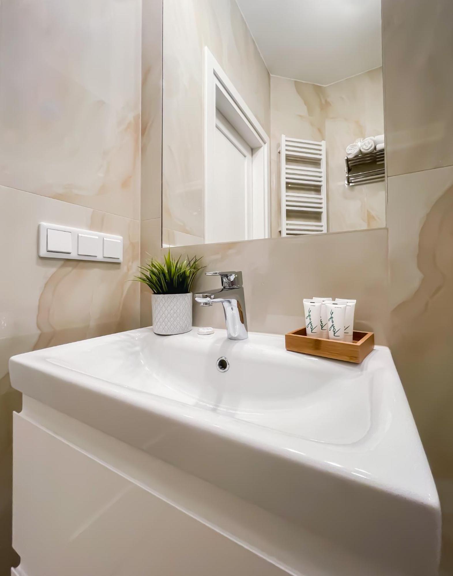 Warsaw Seasons By Alluxe Boutique Apartments 部屋 写真